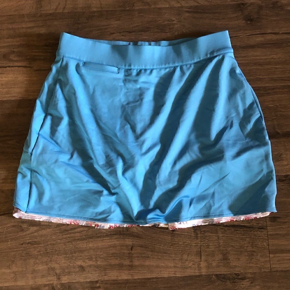 Adidas Clima Cool turquoise blue skort size 4